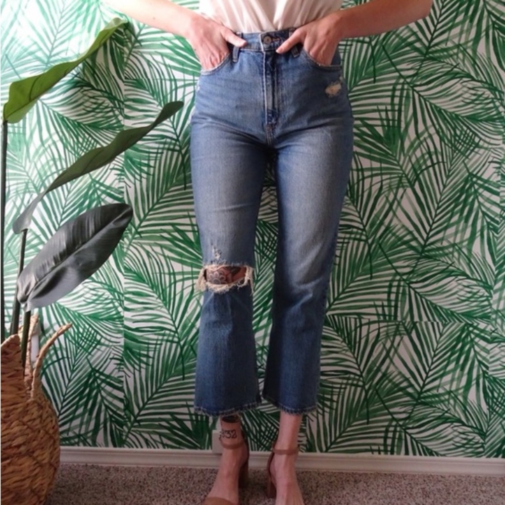 Abercrombie & Fitch Ultra High Rise Kick Flare Blue Jeans 32/14s